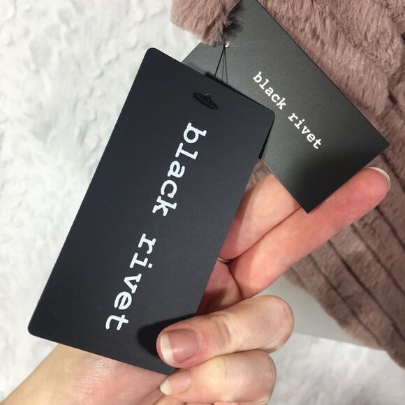 black rivet faux fur blush poncho shawl cape NEW size small medium mauve - Picture 2 of 10